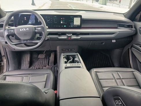 Certified 2026 Kia EV9 Land w/ Nightfall Edition Package image 5