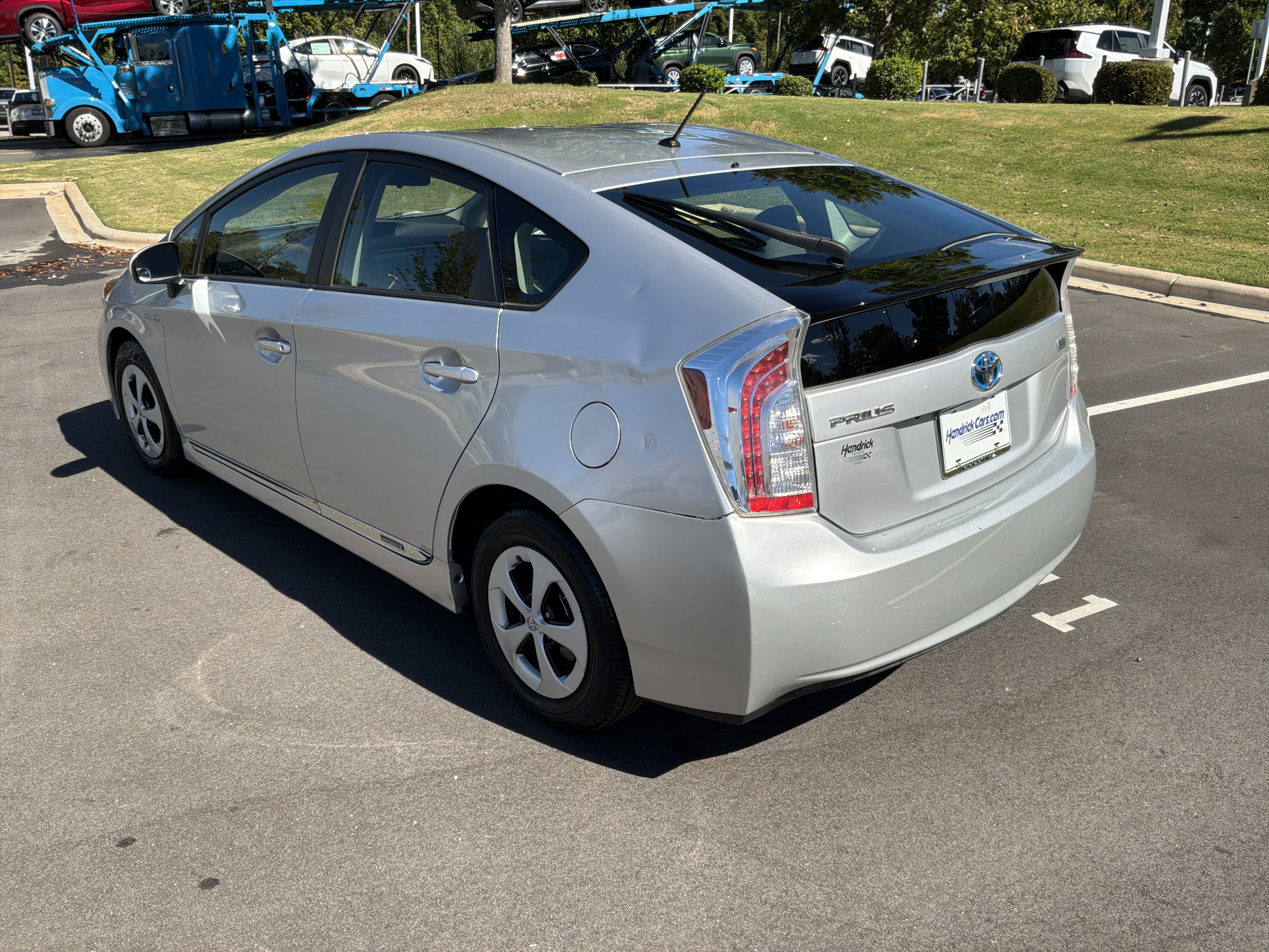 Used 2015 Toyota Prius Two FWD image 8