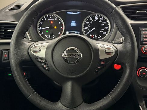 Used 2017 Nissan Sentra SV image 17