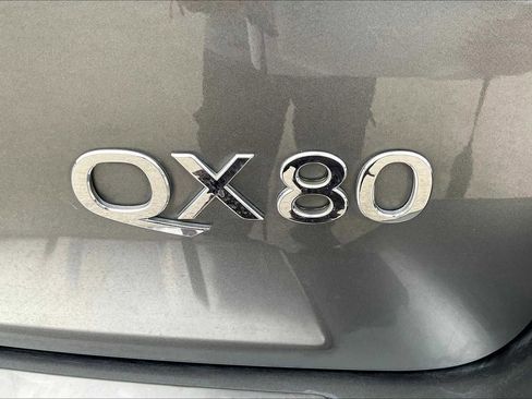 Used 2019 INFINITI QX80 Luxe w/ Proassist Package image 9