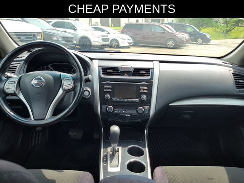 Used 2013 Nissan Altima 2.5 SV FWD image 6