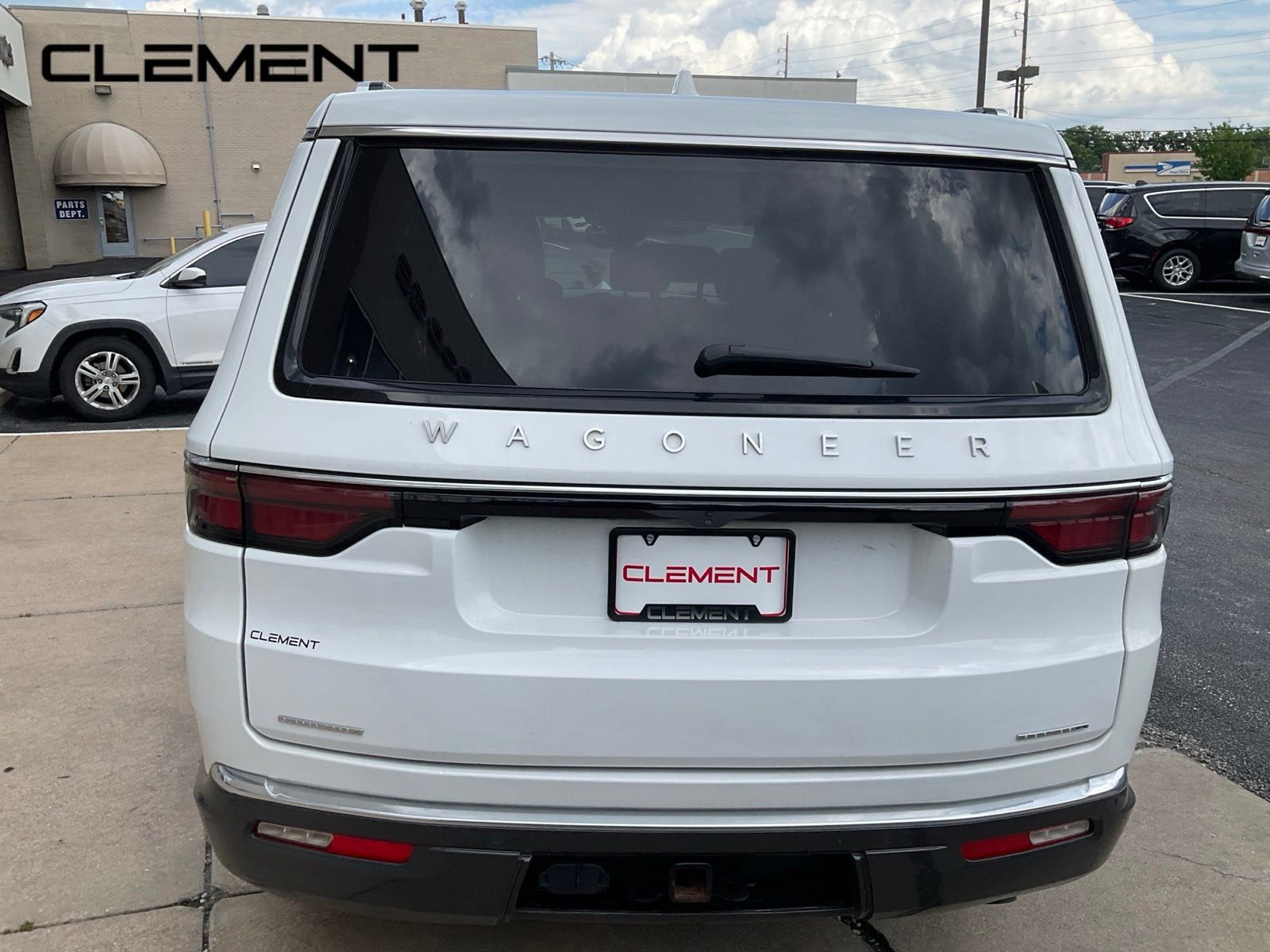 Used 2022 Jeep Wagoneer Series III AWD/4WD image 4