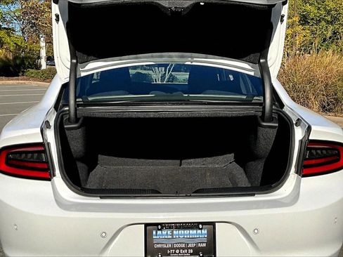 Certified 2022 Dodge Charger SXT image 23