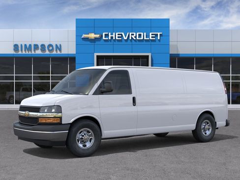 New 2026 Chevrolet Express 3500 Extended RWD image 25