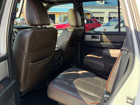 Used 2015 Ford Expedition King Ranch AWD/4WD image 11