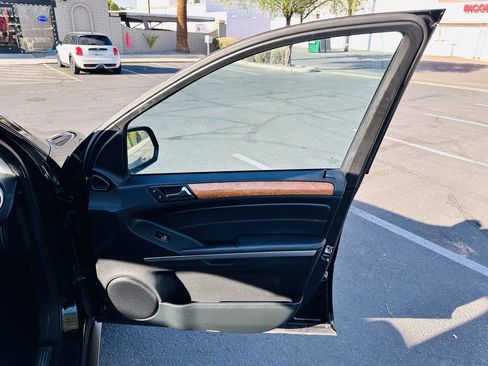 Used 2009 Mercedes-Benz ML 350 2WD image 26