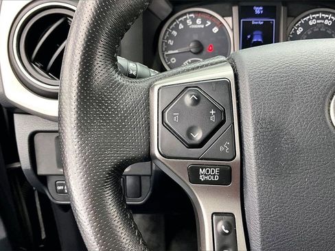 Used 2019 Toyota Tacoma SR5 image 19