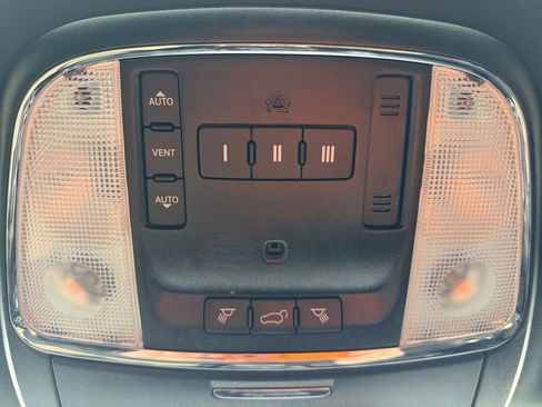 Used 2020 Dodge Durango R/T image 27