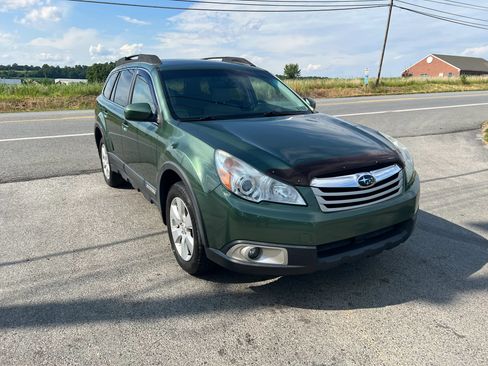 Used 2012 Subaru Outback 2.5i Premium AWD/4WD image 3
