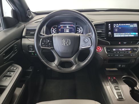Used 2022 Honda Passport EX-L image 16