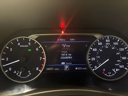 Used 2024 Nissan Sentra SV image 38