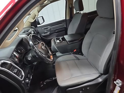 Used 2020 RAM 1500 Big Horn AWD/4WD image 29
