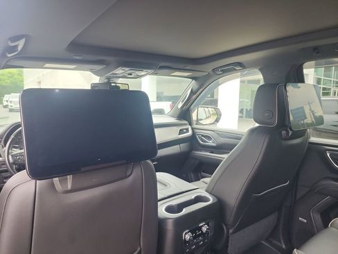 Certified 2021 GMC Yukon SLT w/ SLT Luxury Plus Package RWD image 35