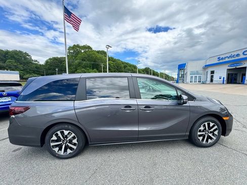 New 2026 Honda Odyssey EX-L image 7