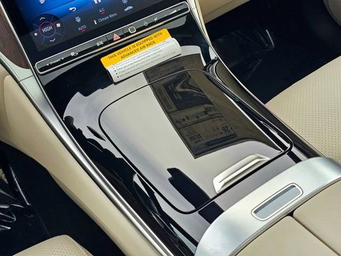 New 2026 Mercedes-Benz GLC 300 4MATIC image 30