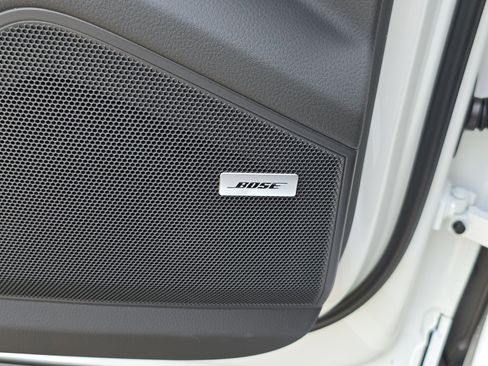 New 2025 Porsche Cayenne Coupe image 18