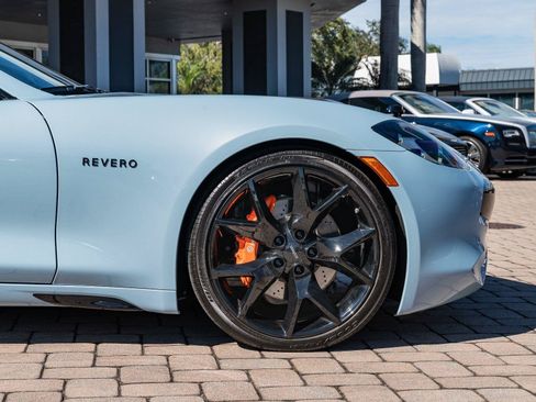 New 2025 Karma Revero Luxury RWD image 12