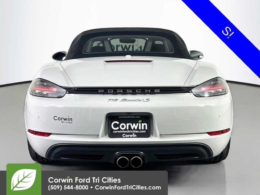 Used 2019 Porsche 718 Boxster S RWD image 12