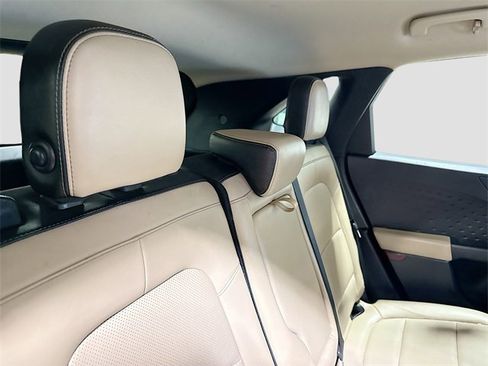 Used 2020 Ford Escape SEL image 28