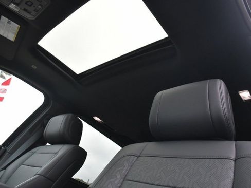 Used 2025 Toyota Sequoia SR5 image 19