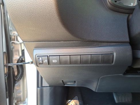 Certified 2024 Toyota Corolla LE FWD image 18