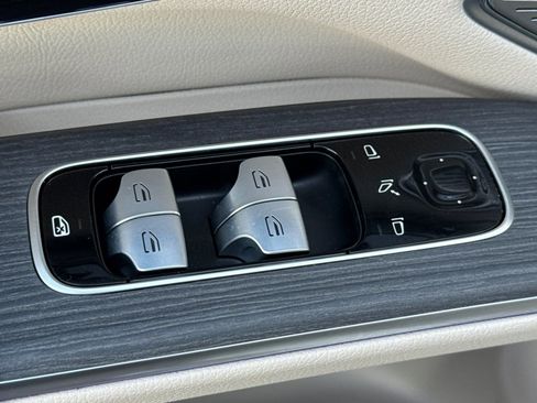 Certified 2023 Mercedes-Benz EQS 450+ 4MATIC SUV image 28