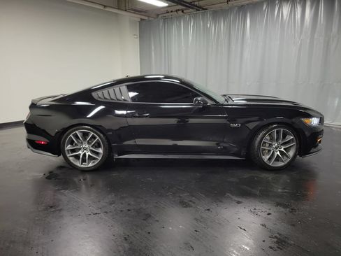 Used 2015 Ford Mustang GT Premium RWD image 10