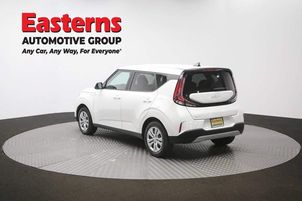 Used 2023 Kia Soul LX FWD image 65