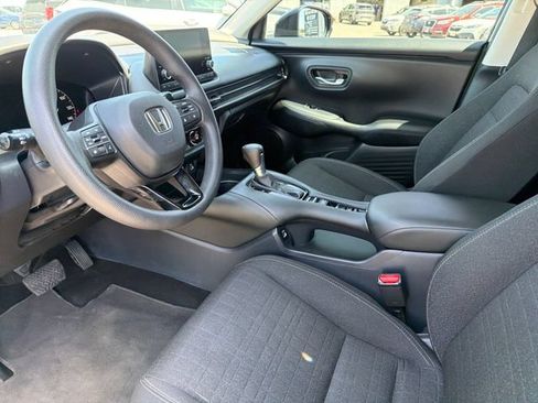 Used 2023 Honda HR-V LX image 18