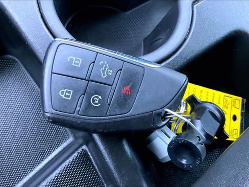 Used 2024 Chevrolet Silverado 1500 Custom RWD image 14