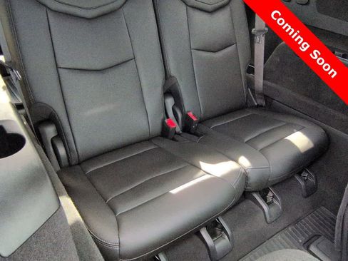 Used 2023 Cadillac XT6 Premium Luxury image 22