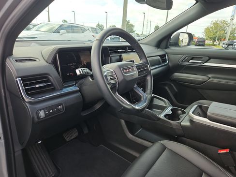 Used 2026 GMC Terrain Elevation w/ Elevation Premium Package image 15