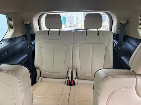 Used 2021 Jeep Grand Cherokee L Limited image 28