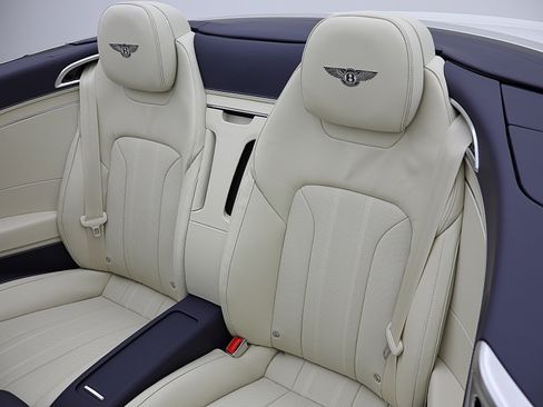 New 2026 Bentley Continental GTC image 43