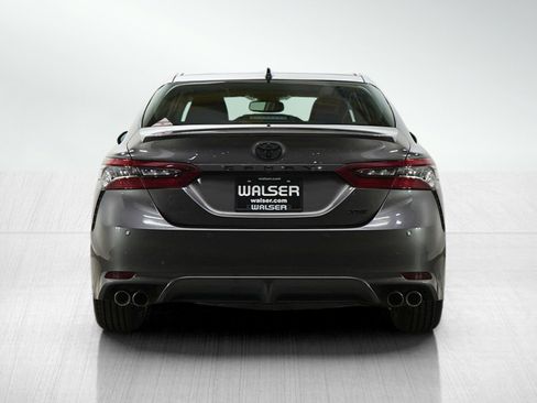 Used 2023 Toyota Camry XSE image 5
