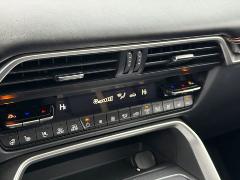 New 2026 MAZDA CX-90 Plug-In Hybrid w/ Premium Plus image 28