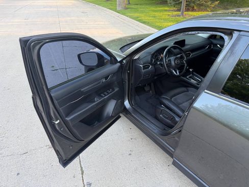 Used 2019 MAZDA CX-5 Touring FWD image 21
