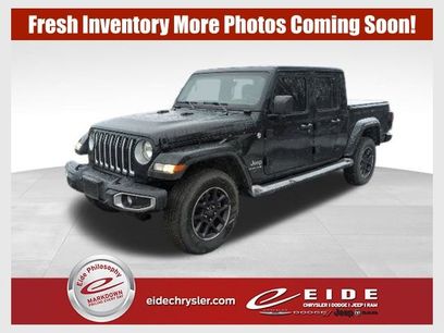 Used 2022 Jeep Gladiator Overland w/ Popular Equipment Package