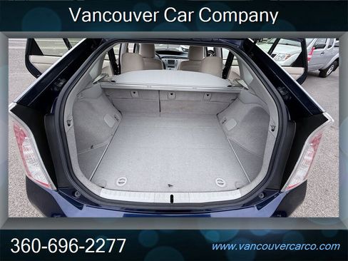 Used 2012 Toyota Prius Three w/ Solar Roof Pkg FWD image 21