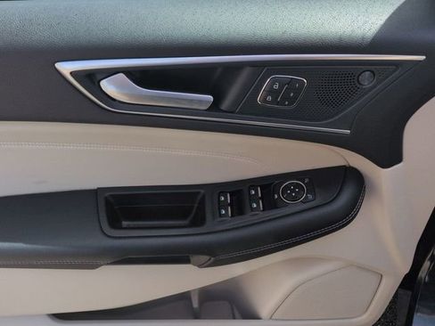 Used 2024 Ford Edge Titanium AWD/4WD image 26