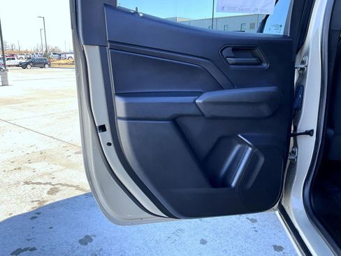 Used 2023 Chevrolet Colorado Trail Boss w/ Technology Package image 18