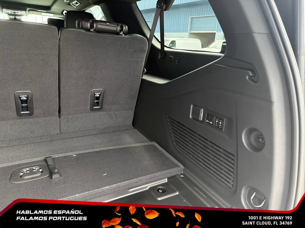 New 2026 GMC Yukon XL Denali w/ Denali Reserve Package AWD/4WD image 33