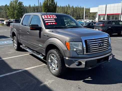Used 2012 Ford F150 XLT w/ XTR Pkg image 4