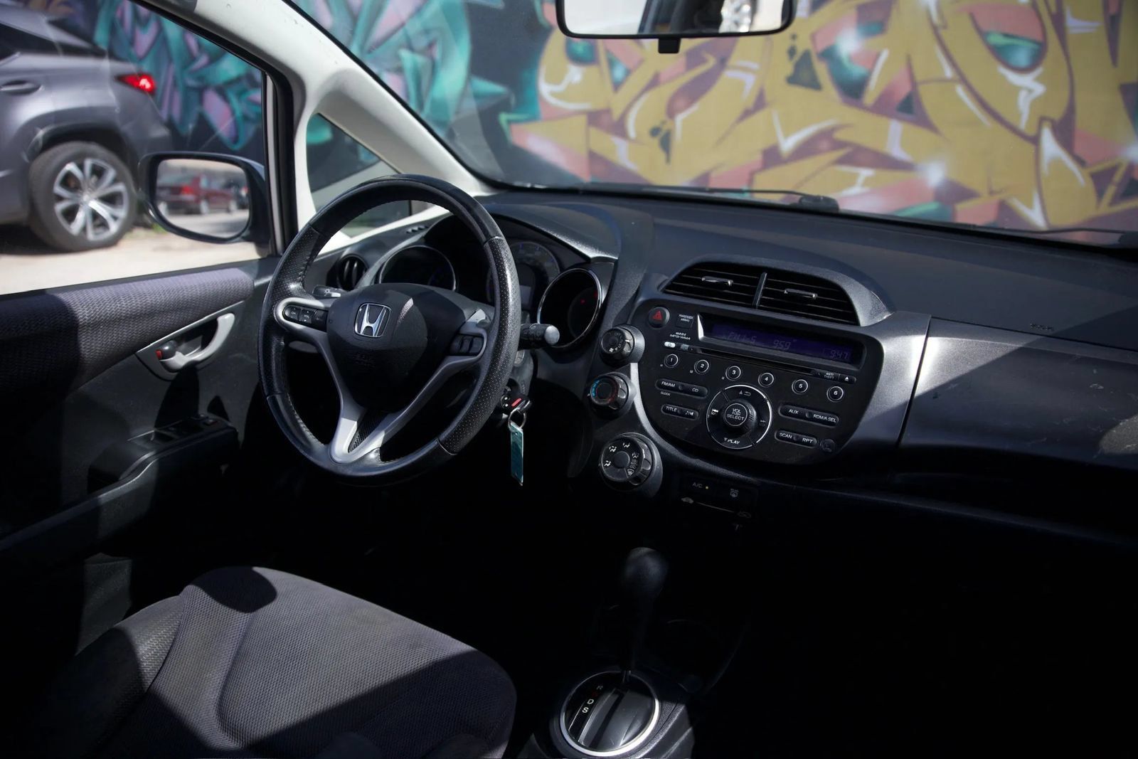 Used 2013 Honda Fit Sport image 9