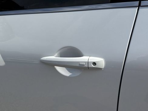 New 2026 Nissan Pathfinder SL FWD image 29