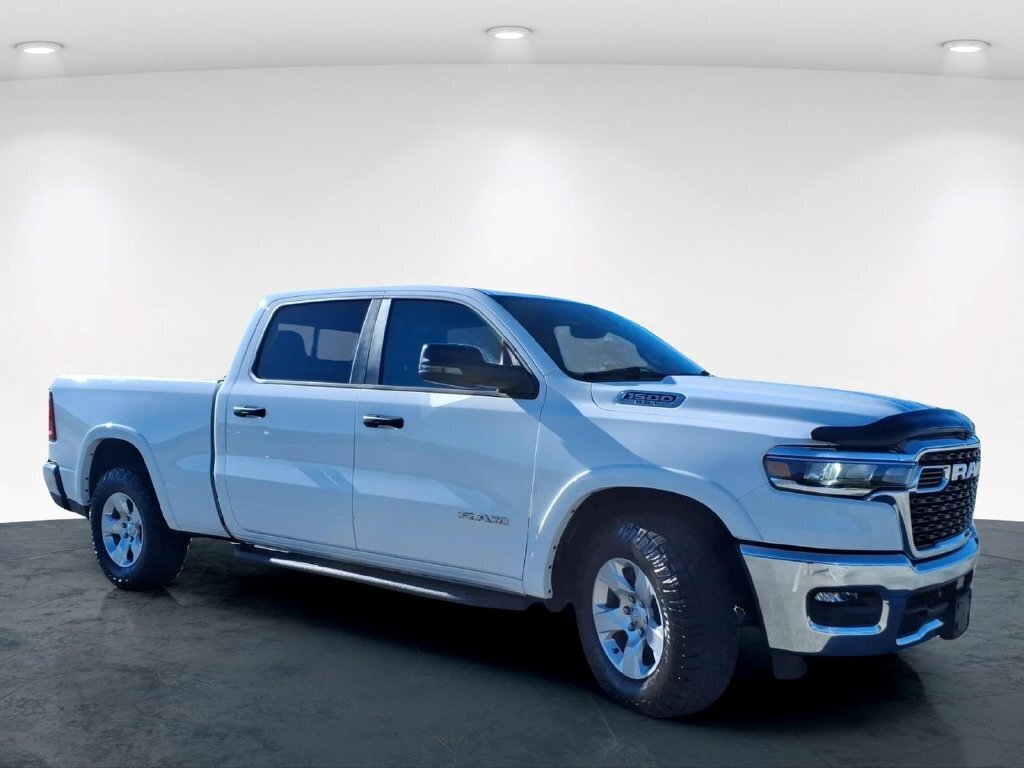 Used 2025 RAM 1500 Big Horn AWD/4WD image 5