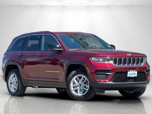 New 2026 Jeep Grand Cherokee Laredo X AWD/4WD image 2