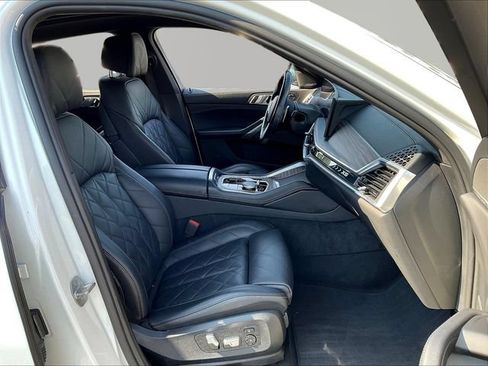Used 2024 BMW X6 xDrive40i w/ Premium Package AWD/4WD image 30
