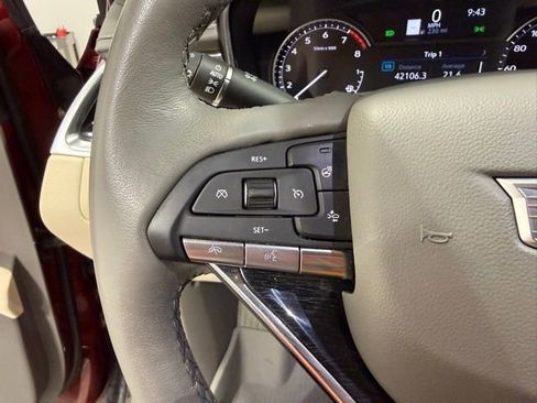 Certified 2023 Cadillac XT6 Premium Luxury AWD/4WD image 18