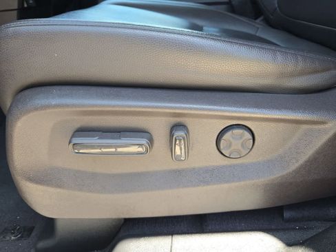 Used 2018 Honda Odyssey EX-L image 16